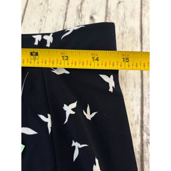 NEW Gilli Navy Blue Bird Pattern Slinky Skirt Size M Pull On Stretch Stichfix - Picture 7 of 10